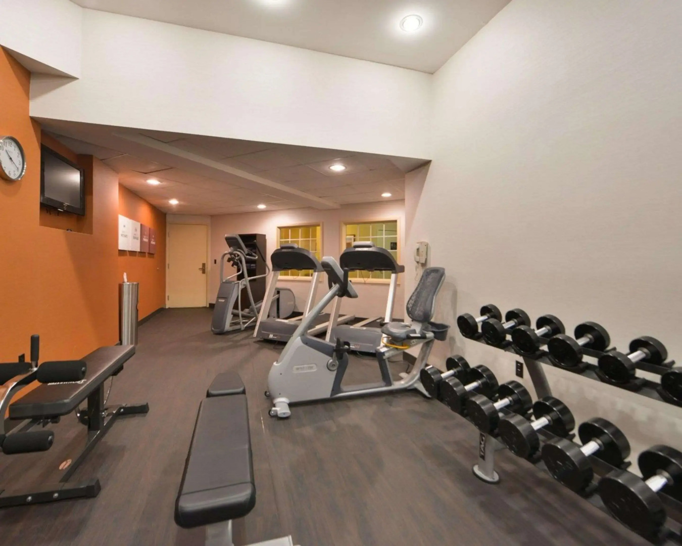 Comfort Suites Chincoteague Island Bayfront Resort