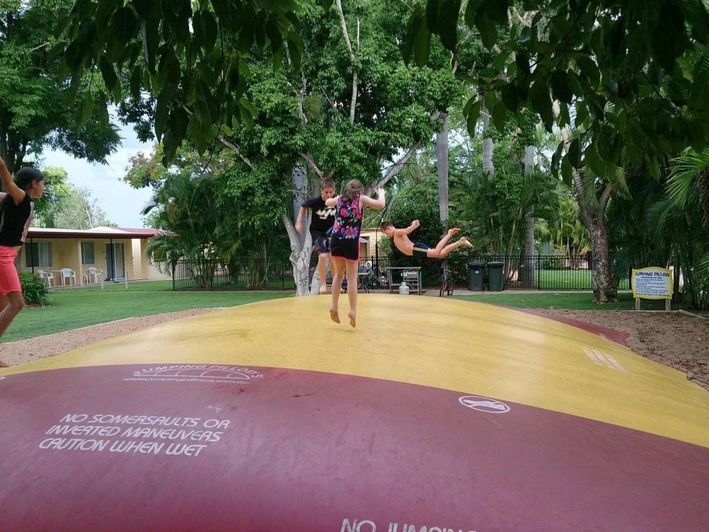 Dalrymple Tourist Van Park