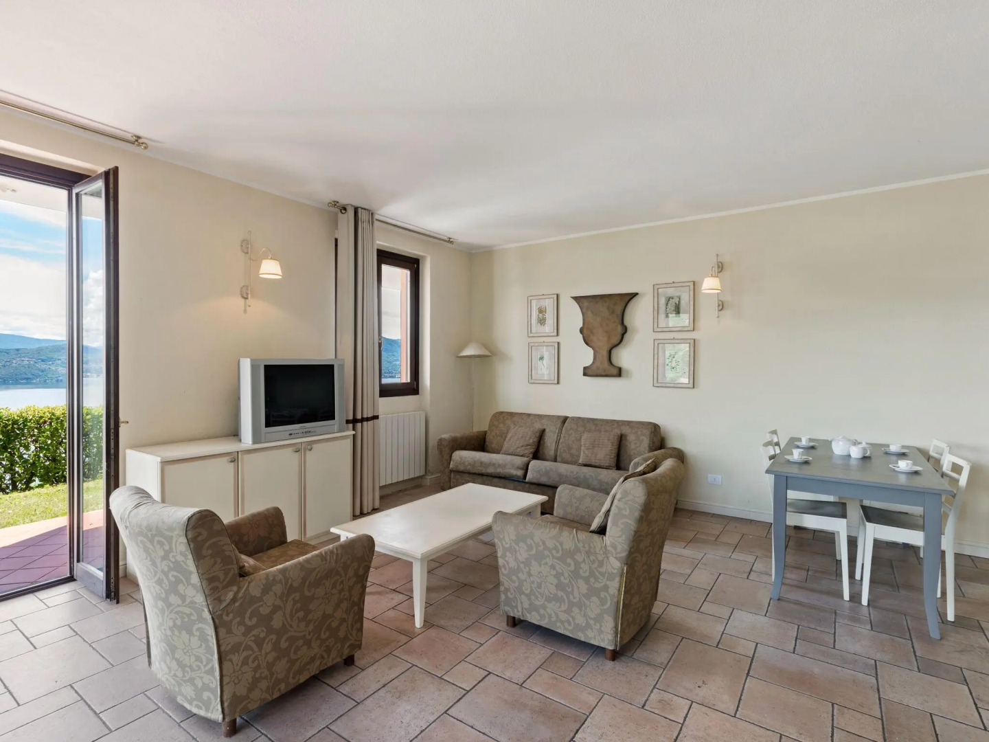 Residential Complex With Panoramic Views and Pool