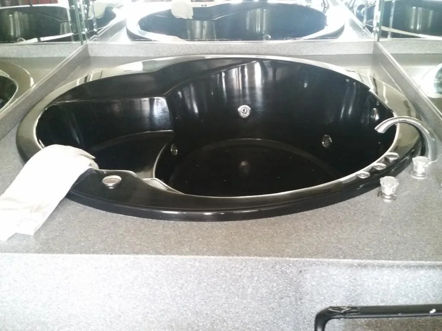 Hotel O Miami Inn & Suites Chicago Midway Airport