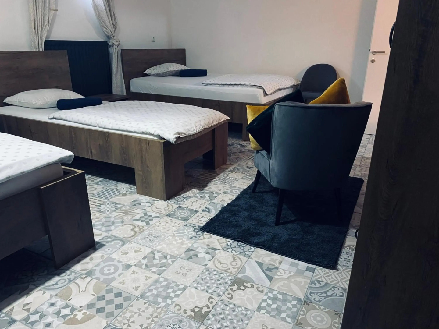Rooms & Apartment ZALA