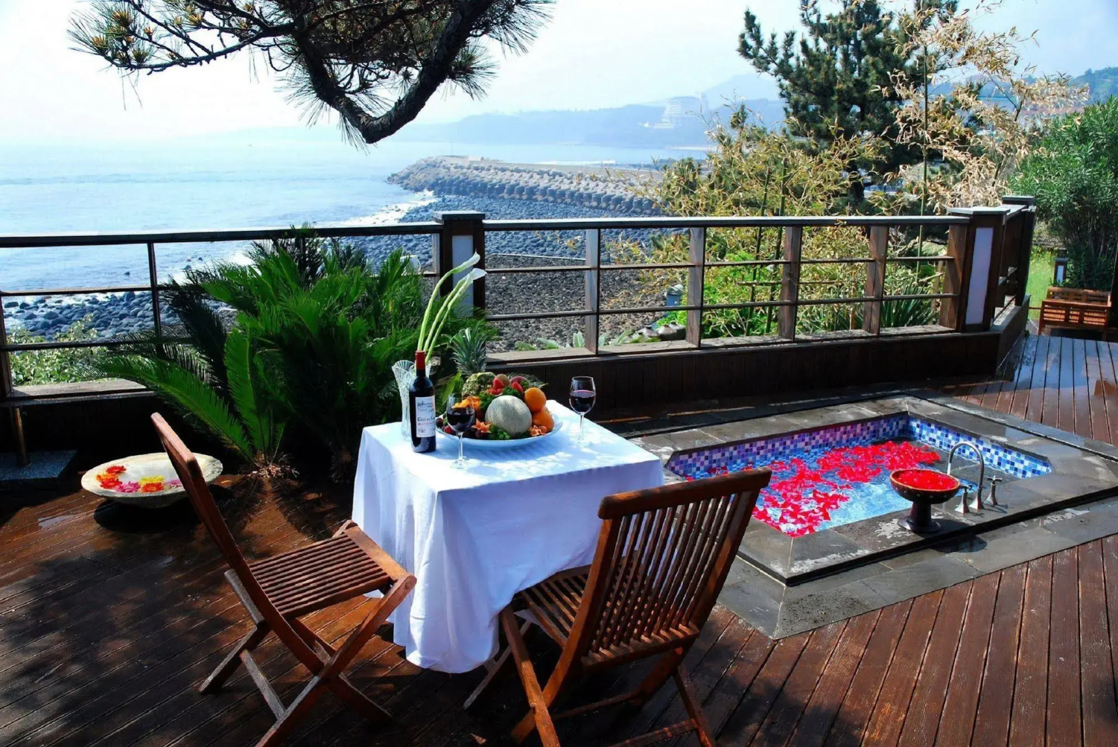 Seaes Hotel & Resort