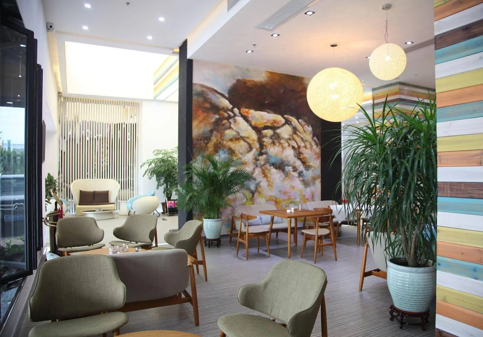 Caleche Apartment Hotel