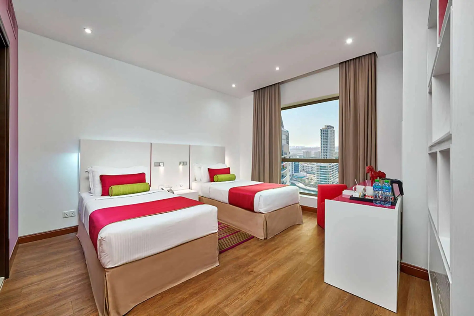 Ramada Hotel & Suites by Wyndham JBR