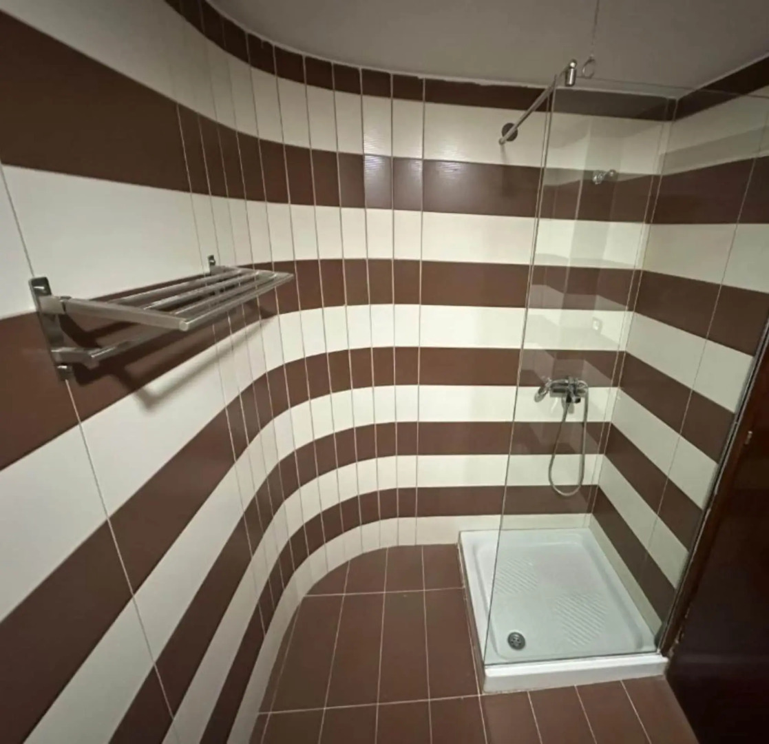 Monte Cristo Hotel with Rooftop Pool