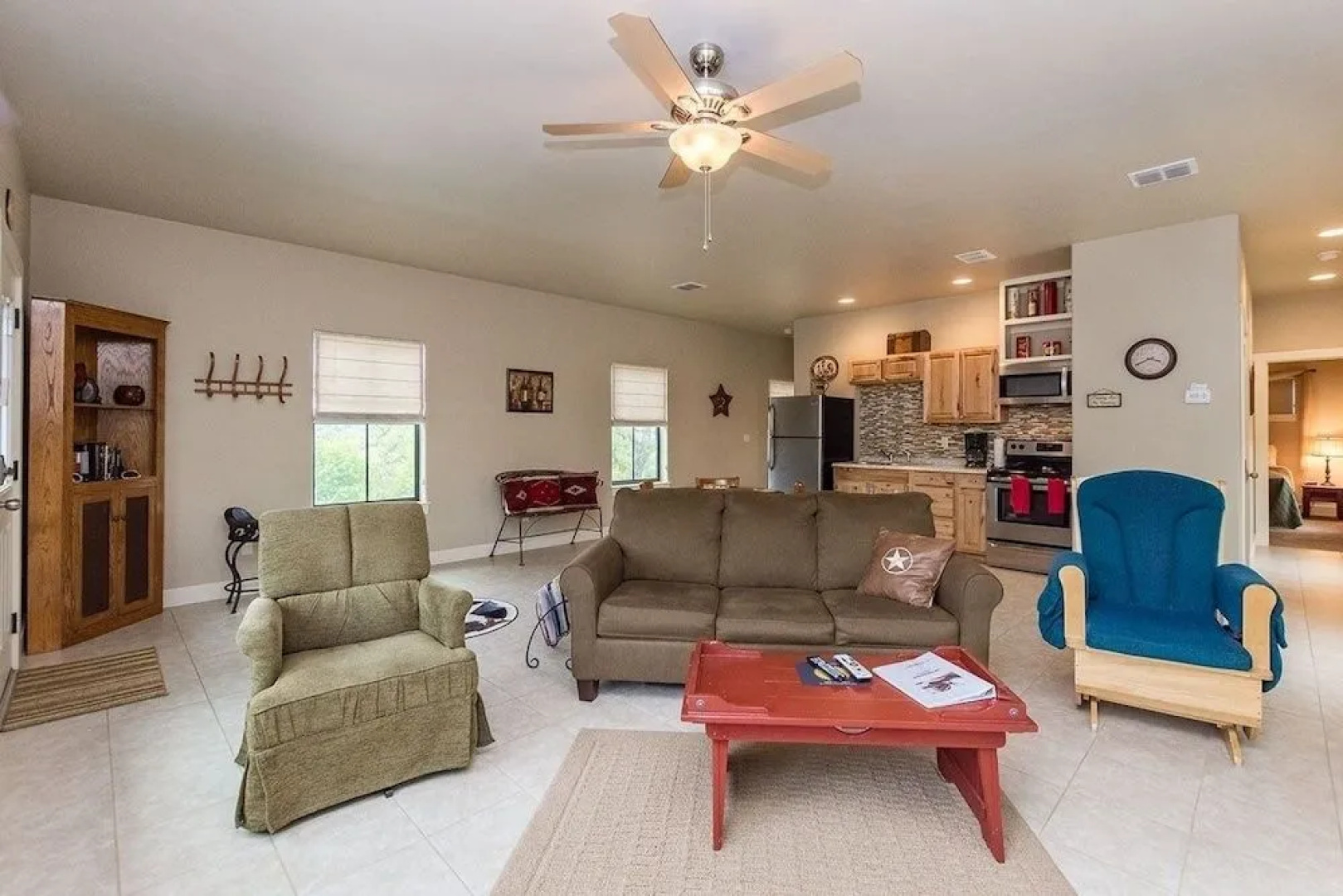 Far View Gasthaus 2 Bedroom Apts by RedAwning