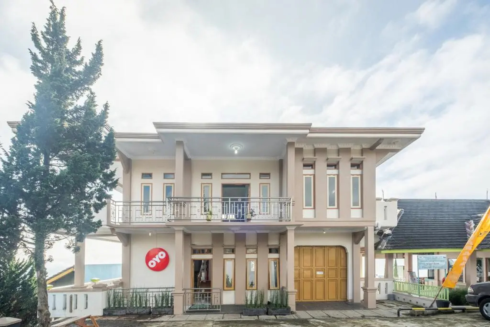 OYO 705 Puncak Darajat Resort