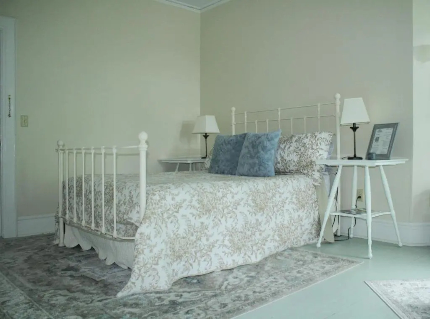 Franklin Manor Bed & Breakfast