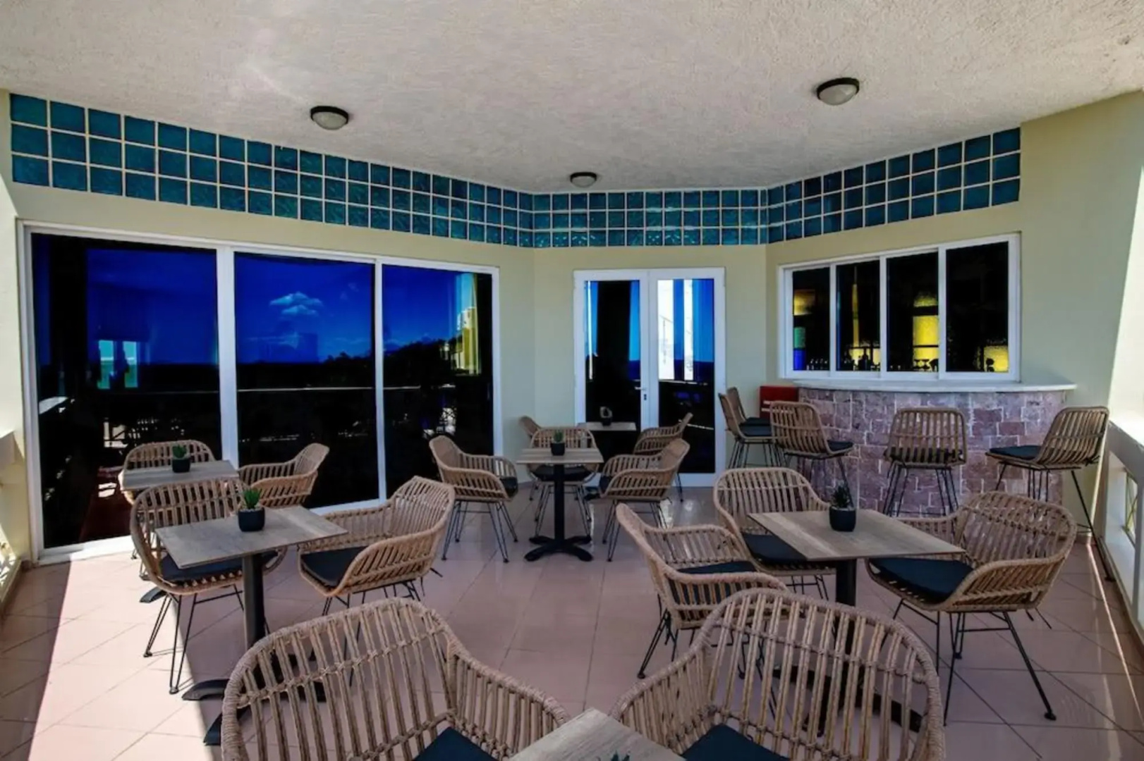Polyrizos Hotel