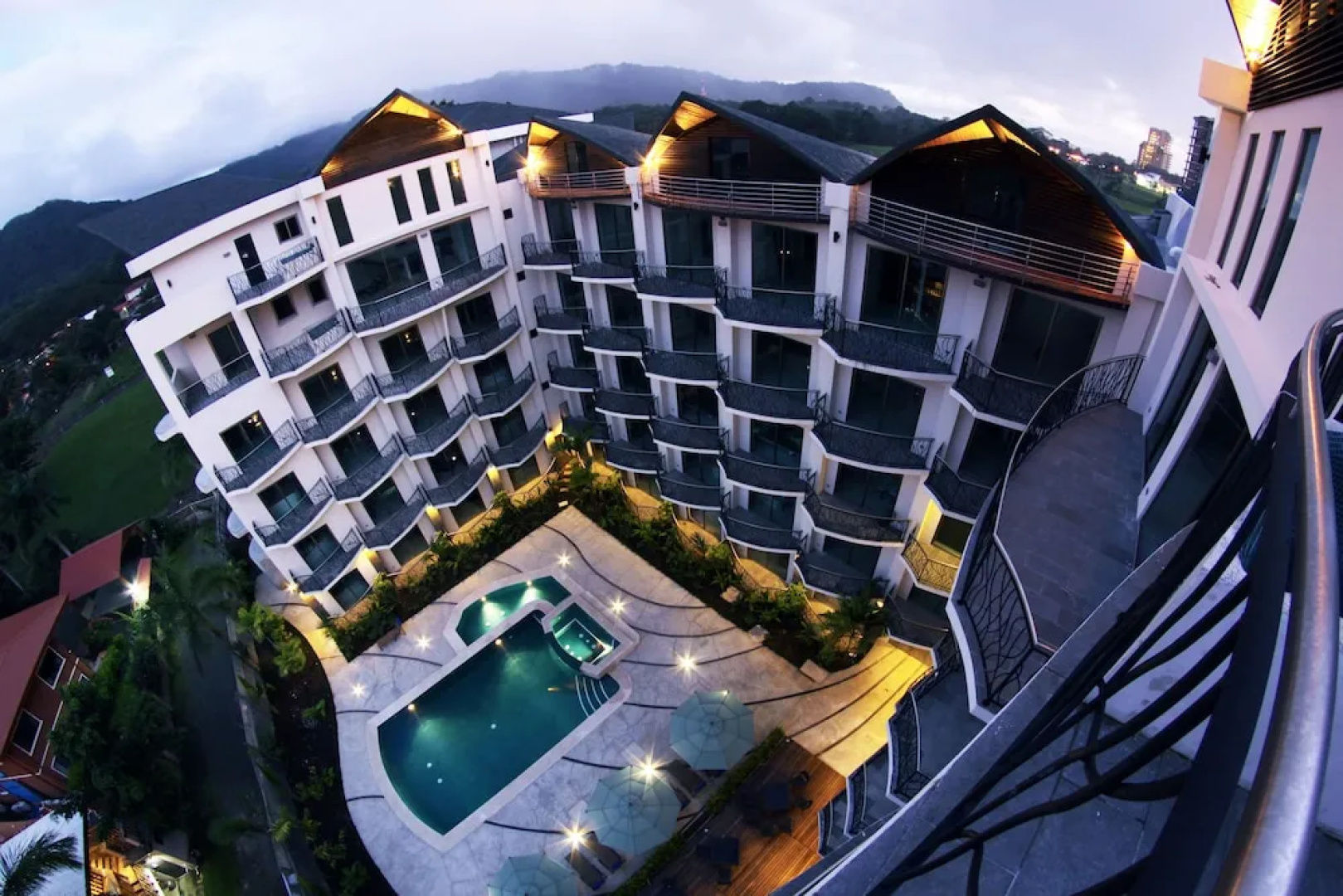 Luxury Sky Penthouses 3-6BR Condo-Hotel at Oceano Jaco