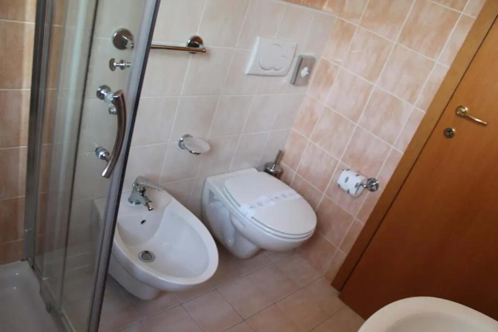 Tropicana Residence Hotel