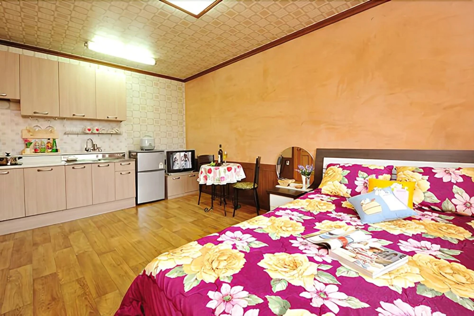 Yeongju Pusoksa Maple Road Pension