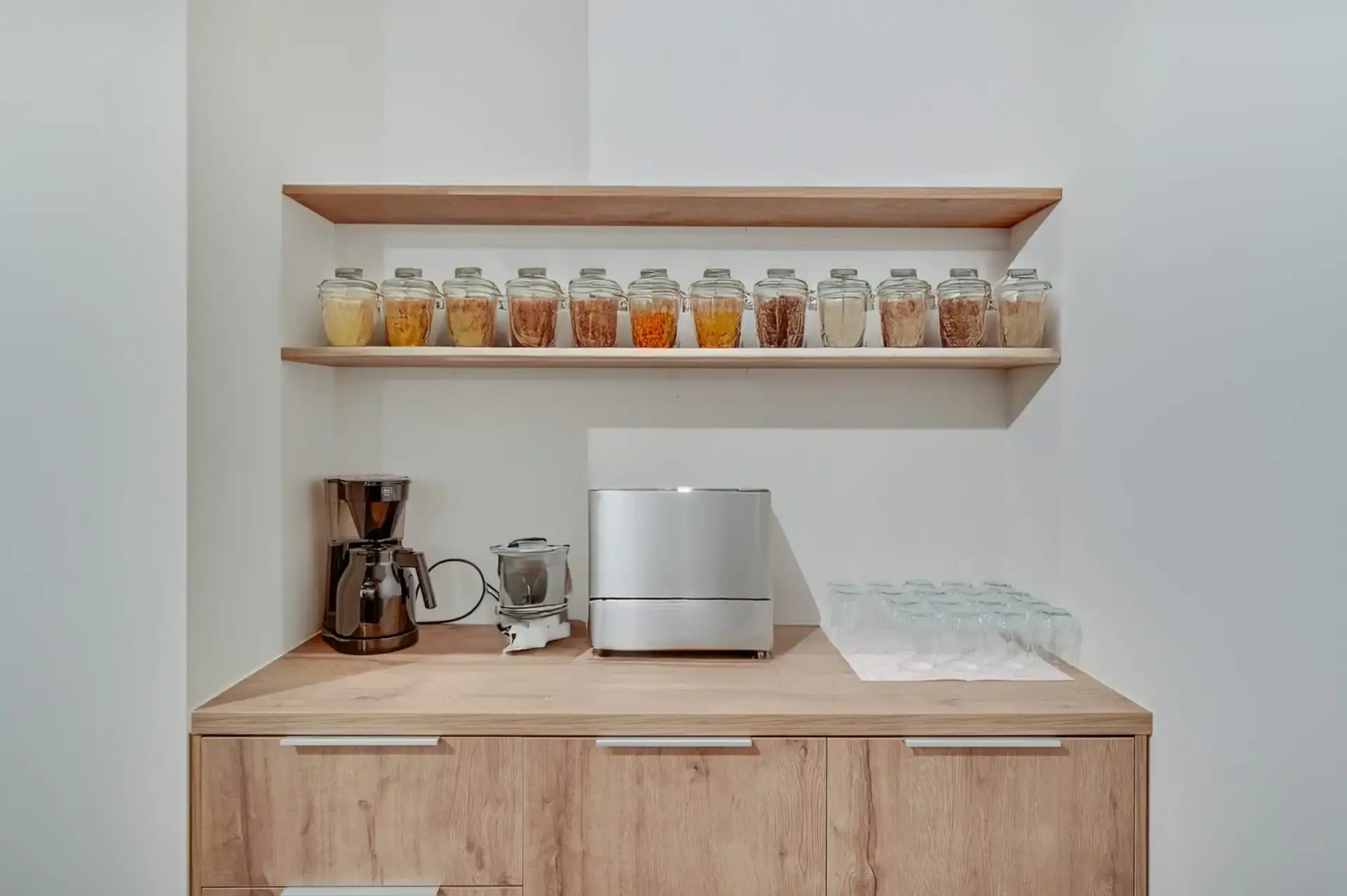 Nomads Lux Studios & Business Center