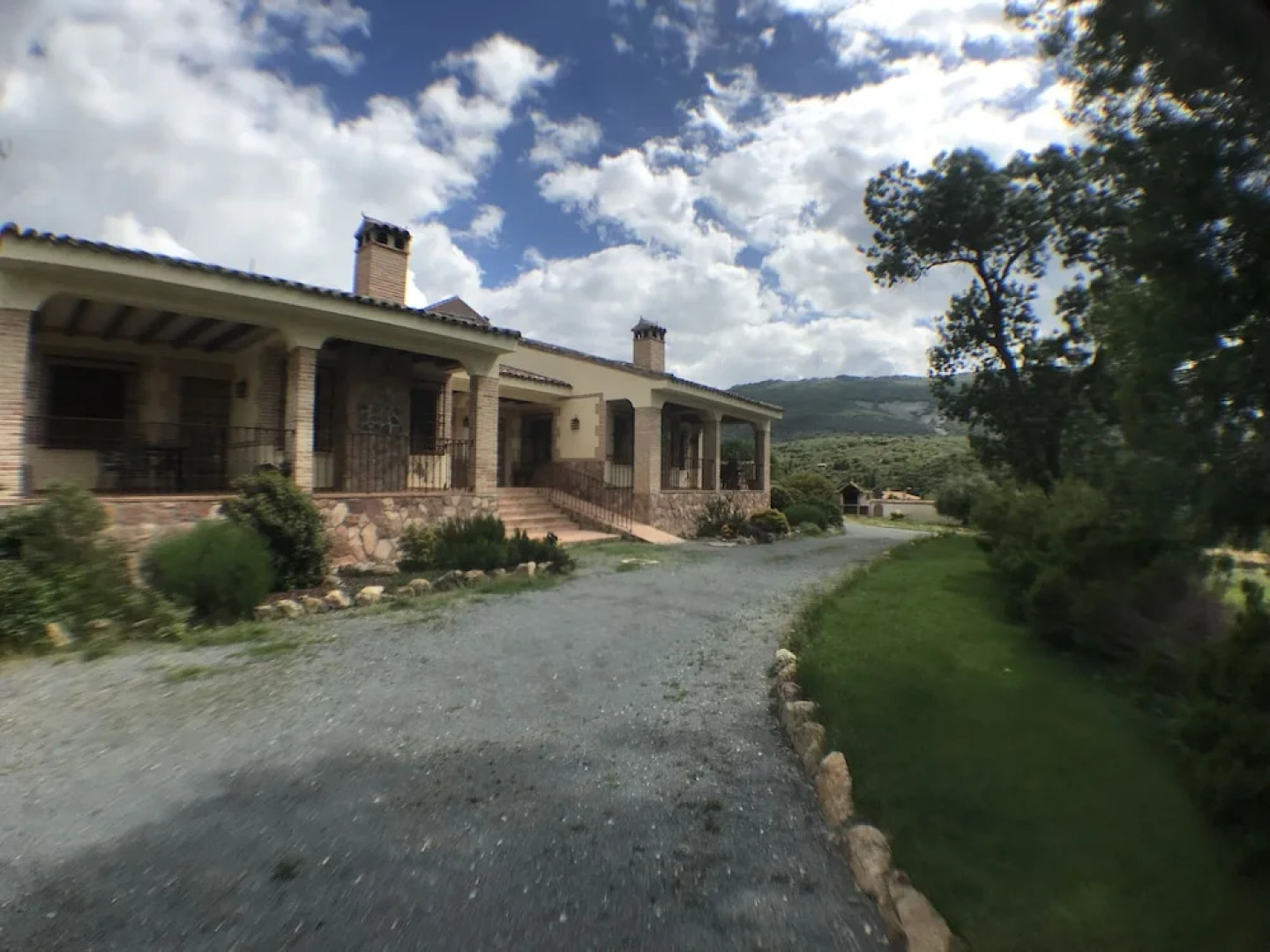 Casa Rural El Cantueso