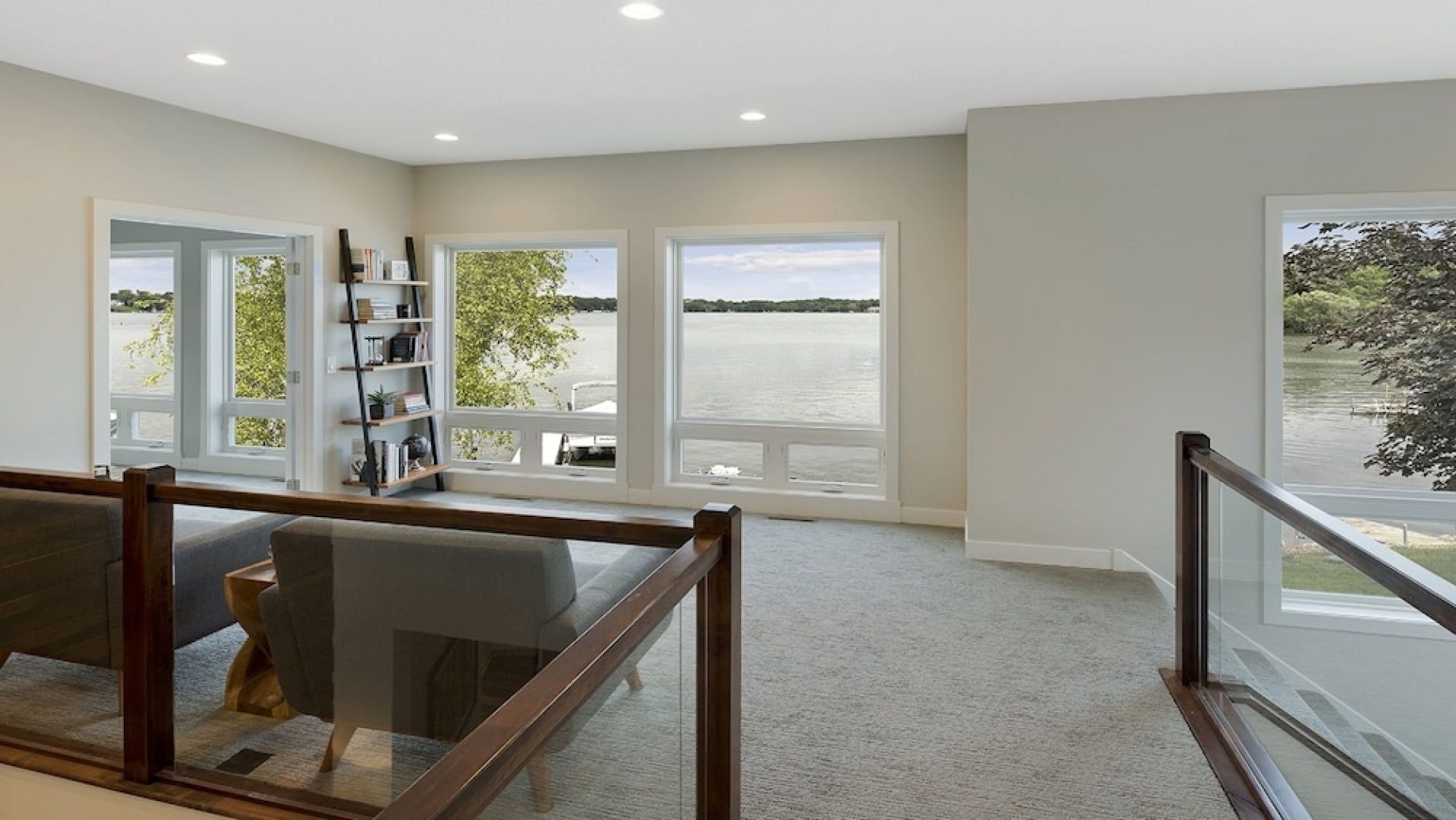 Minnestay-Lakefront Luxury