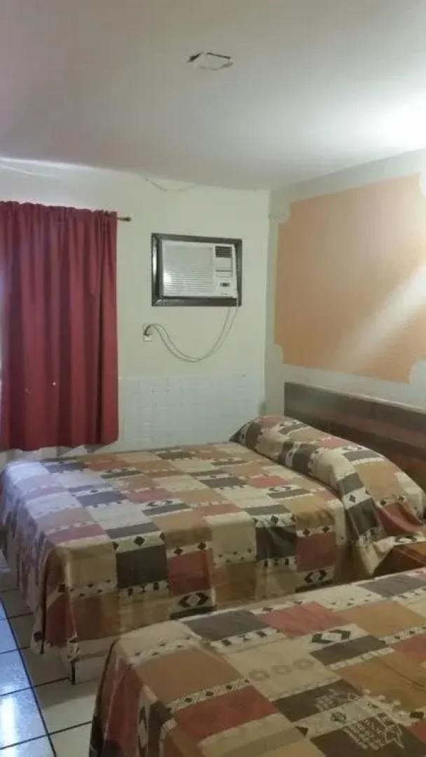 Hotel Emperador