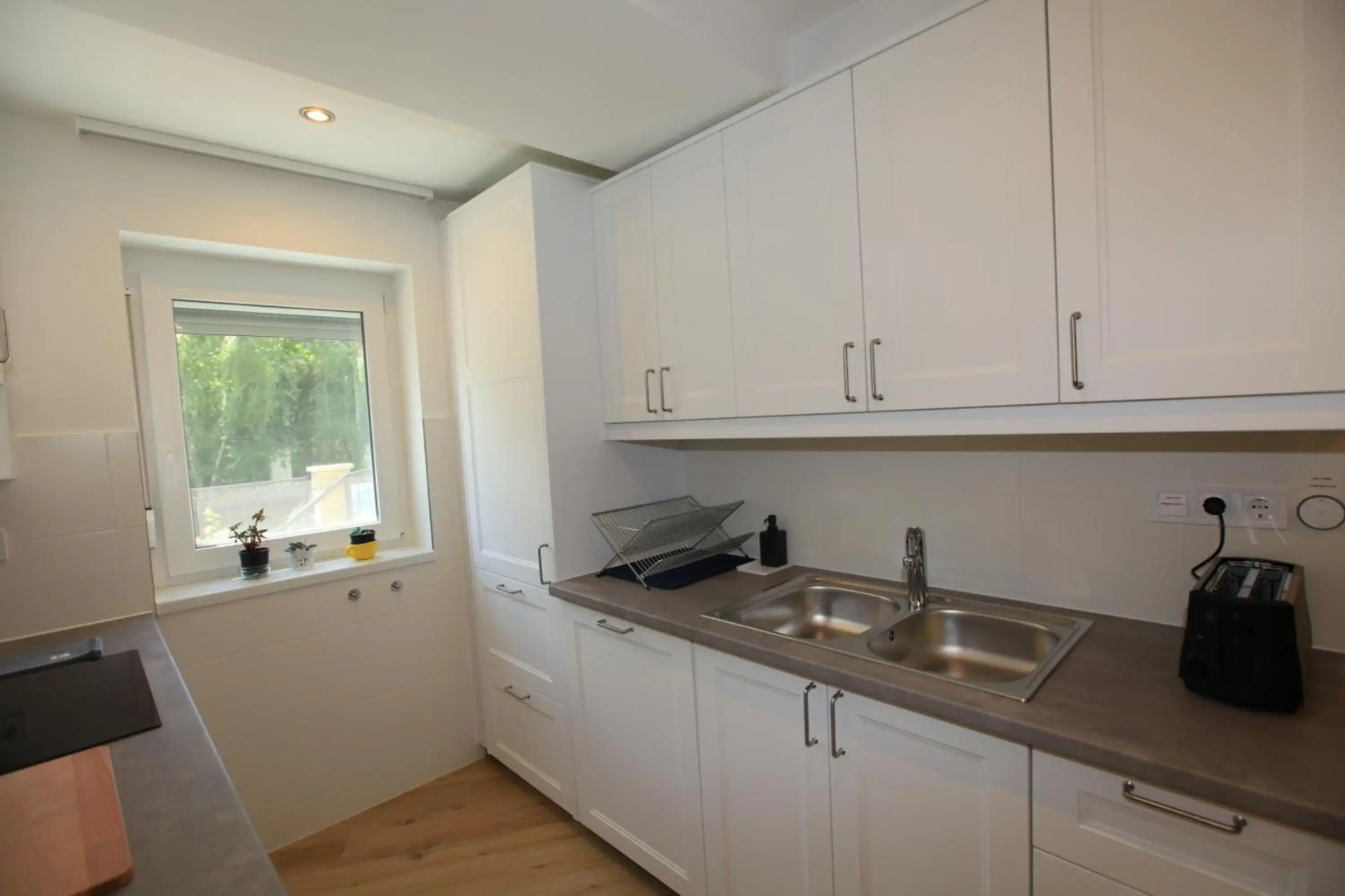 Paskal-Lux Apartments