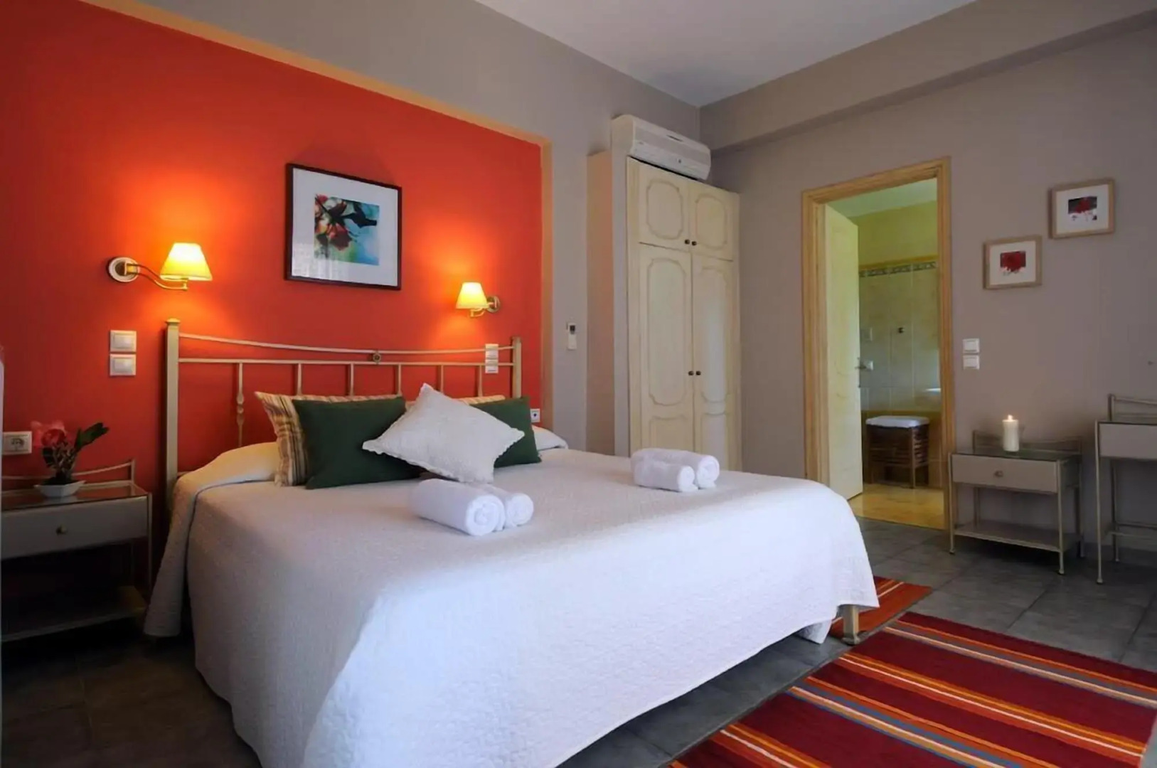 Efi & Sofia Apartments