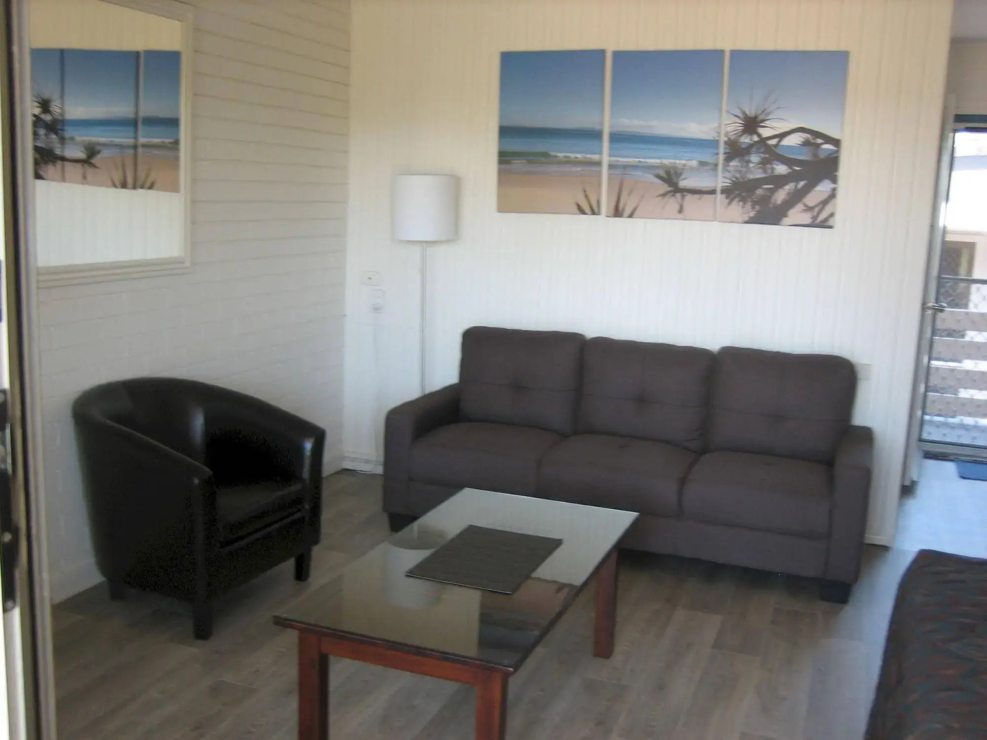 Regency Waterfront Motel