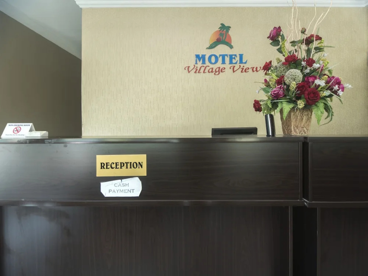 OYO 1180 Village View Motel