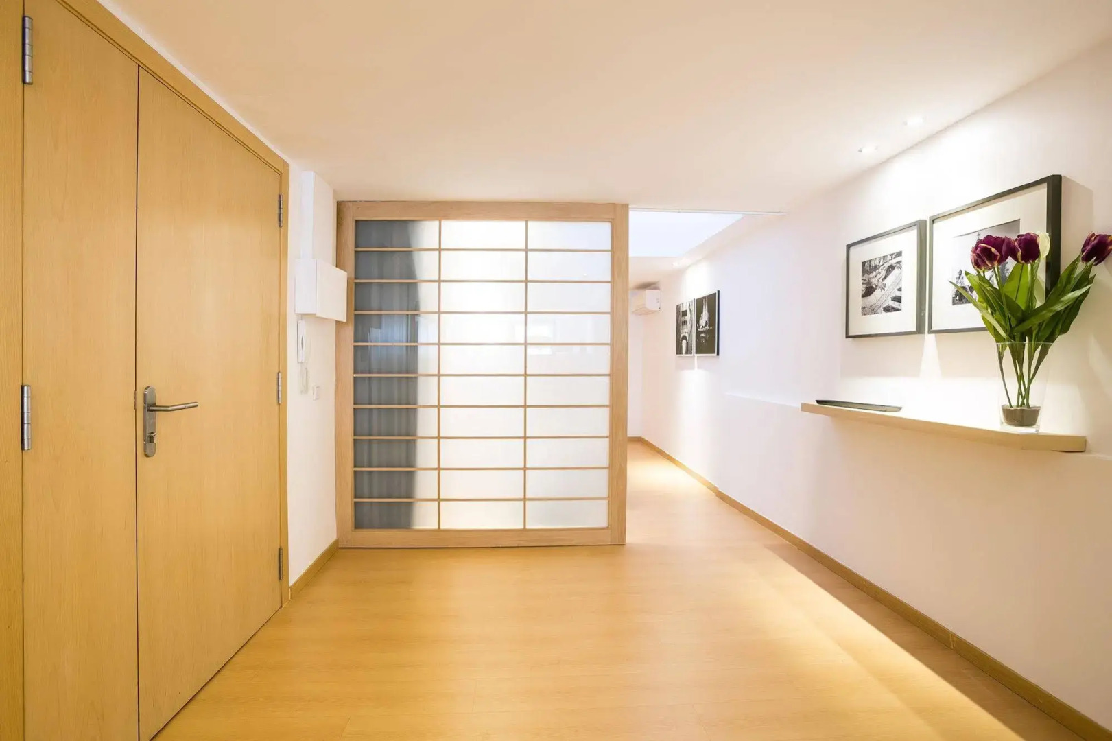 Serennia Cest Apartamentos Arc de Triomf