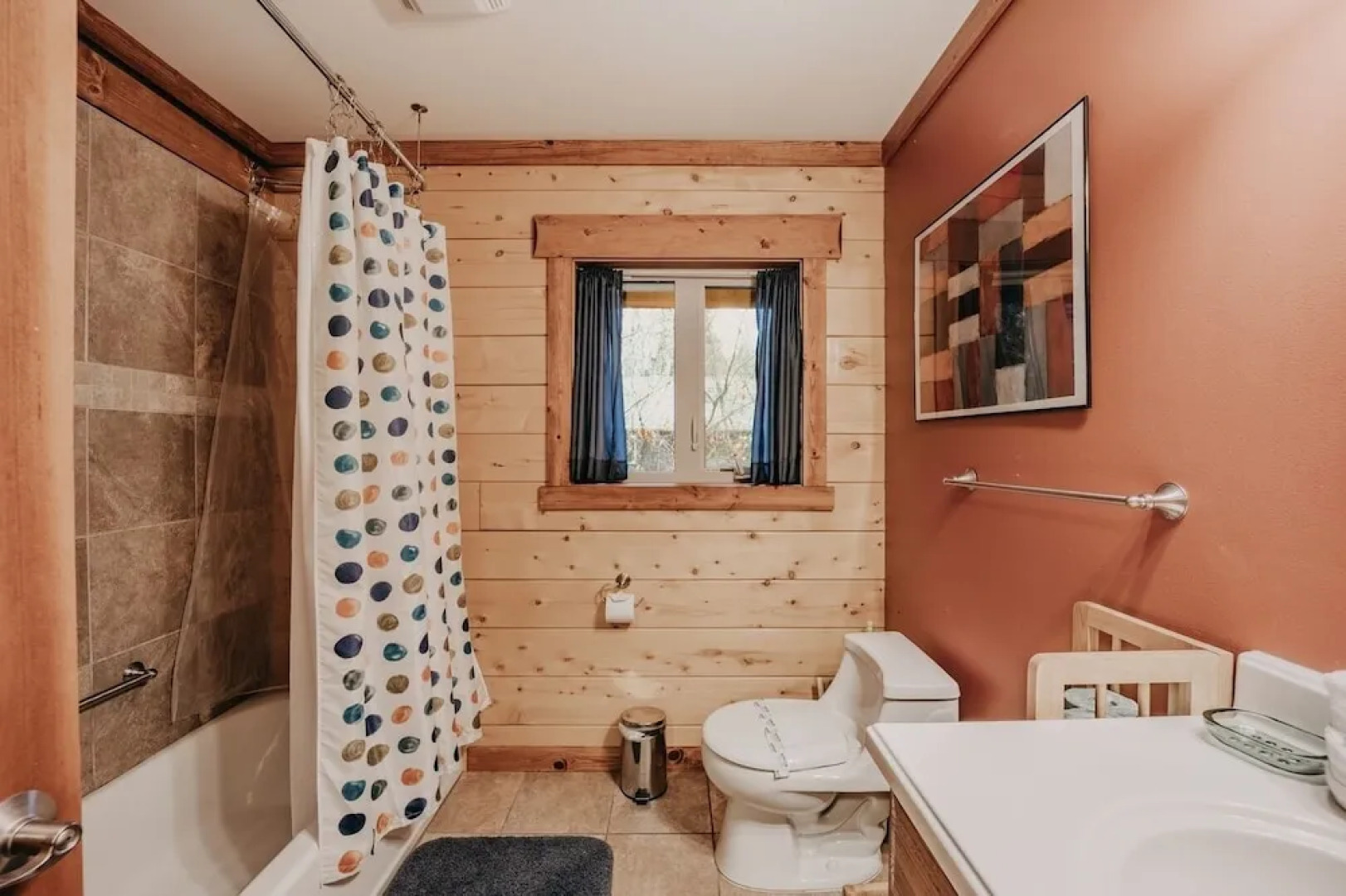 21gs - Log  - Pets Ok - Sleeps 6 3 Bedroom Home by RedAwning
