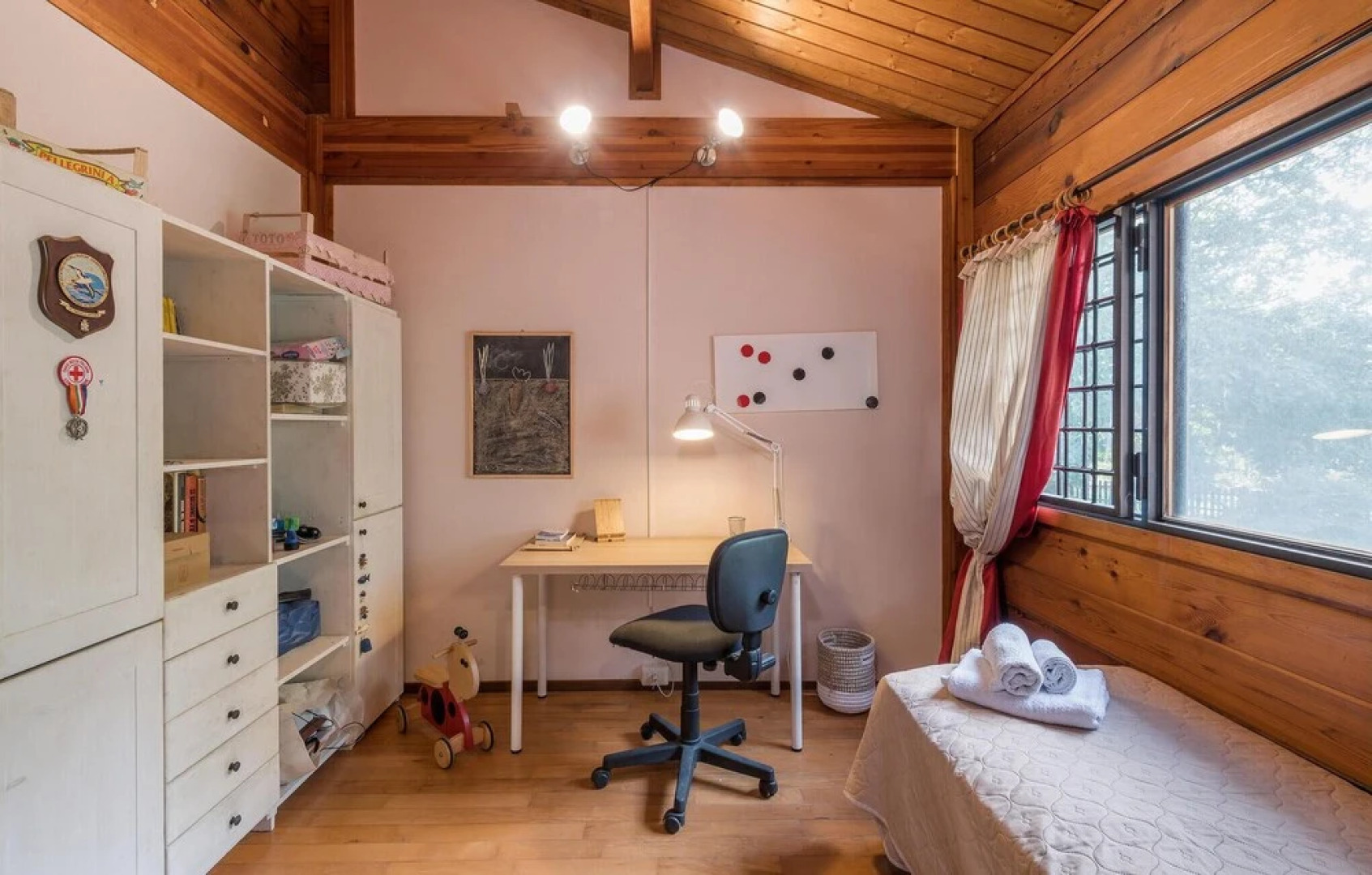 Beautiful Home in Manziana With 4 Bedrooms