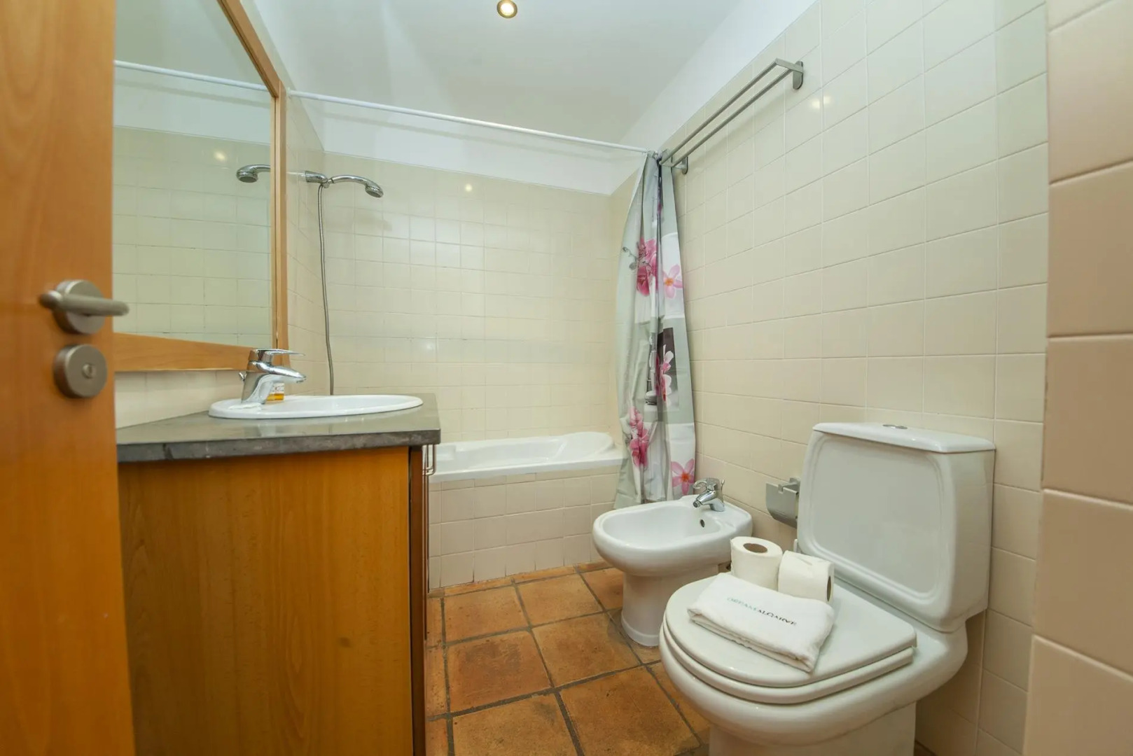 A11 - MarinaPark Hill Beach Apartment