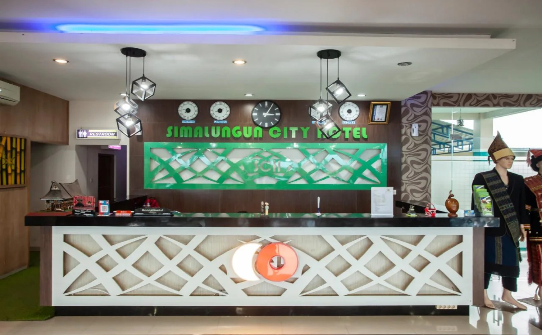 Capital O 1709 Simalungun City Hotel