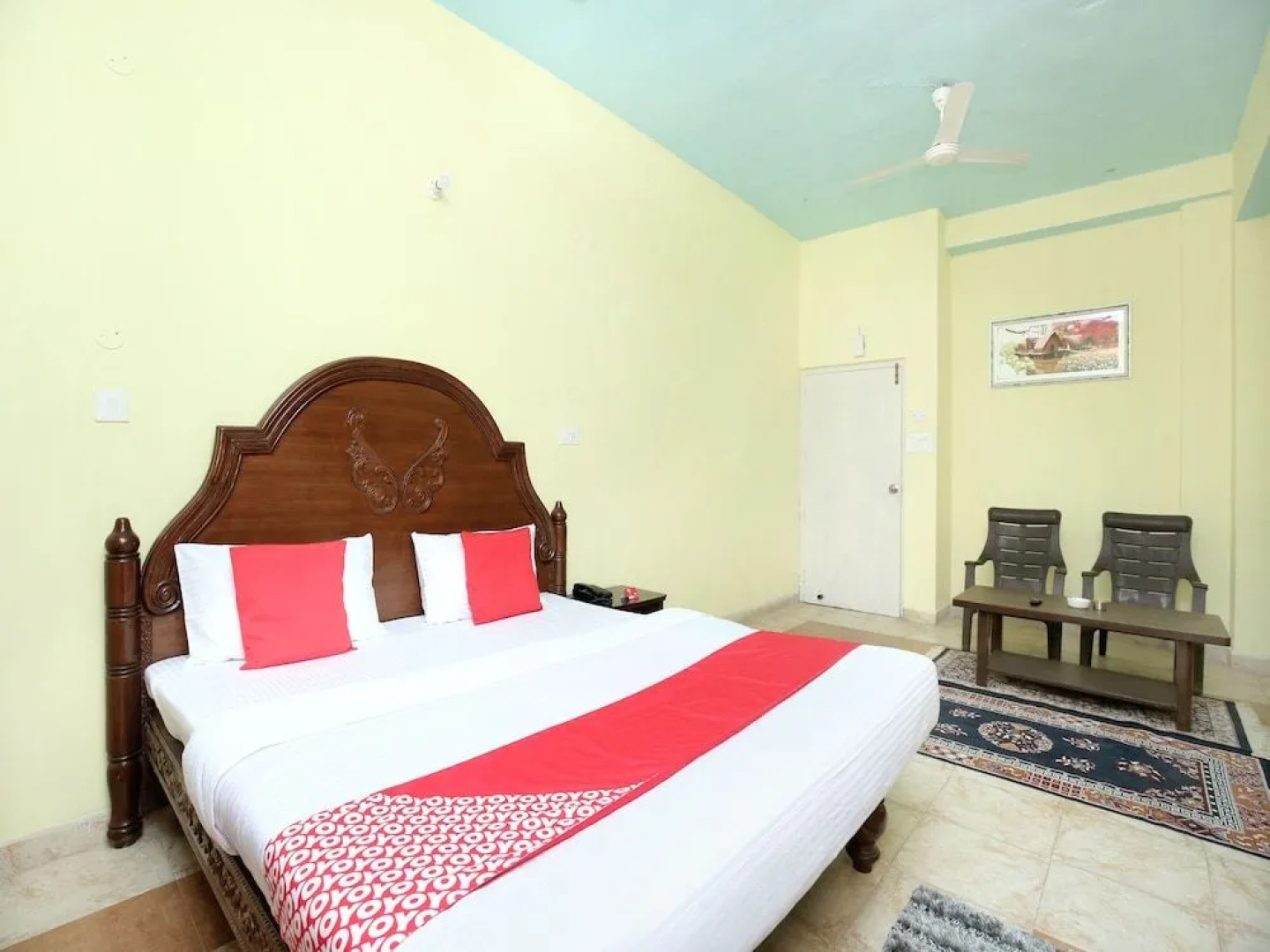 OYO 15710 Hotel Vikrant