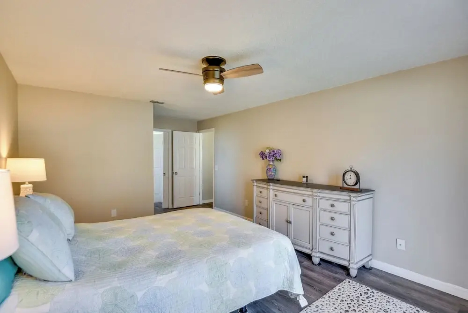 7 Mi to Beach: Pet-friendly Home in Port Orange!