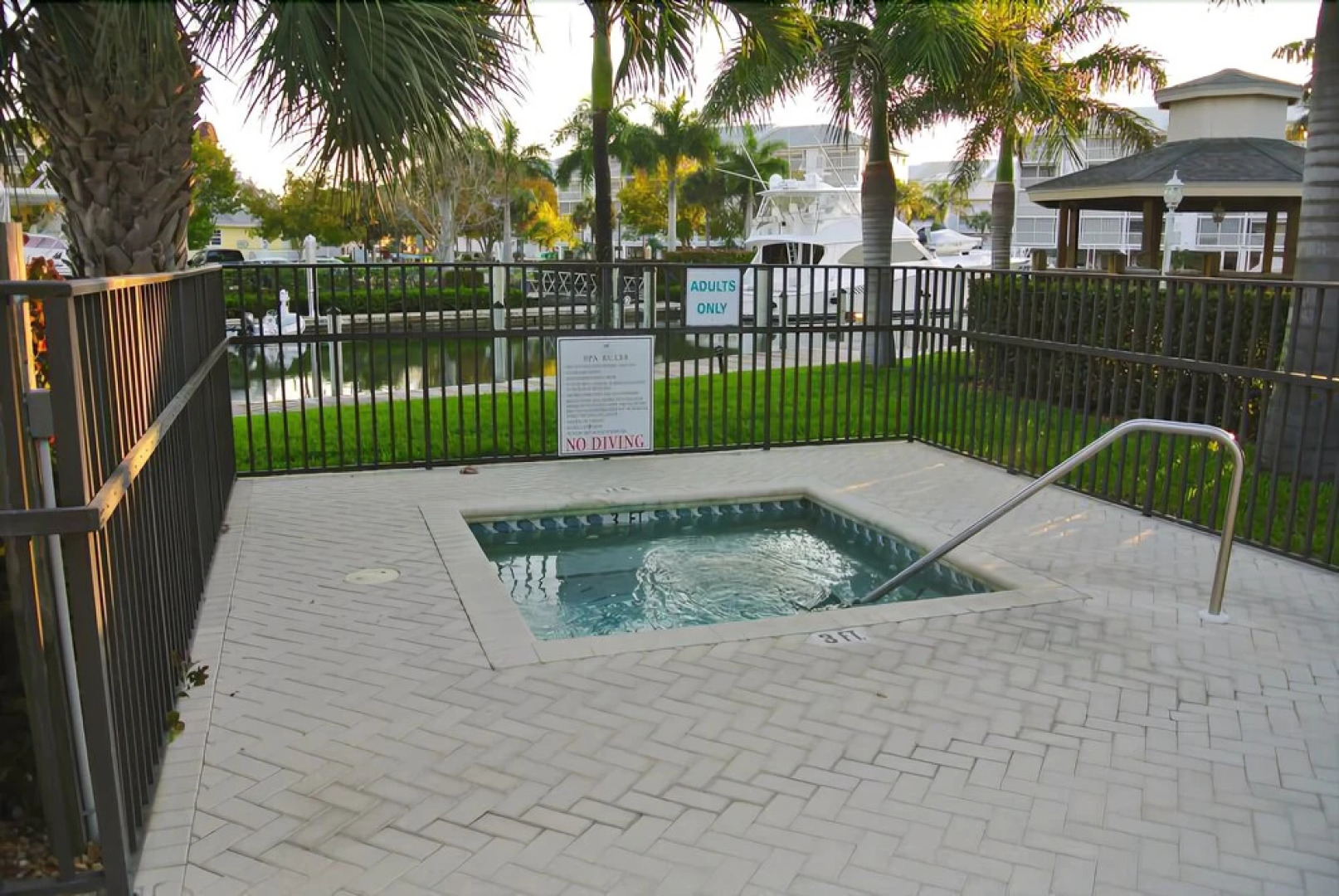 Santa Maria Harbour Resort 108 - 2 Br Condo