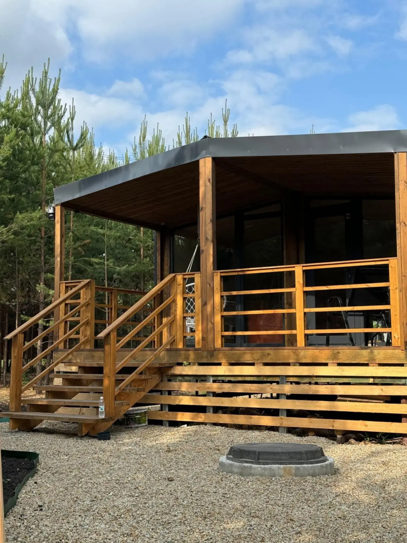 Это БАZA (БАЗА)