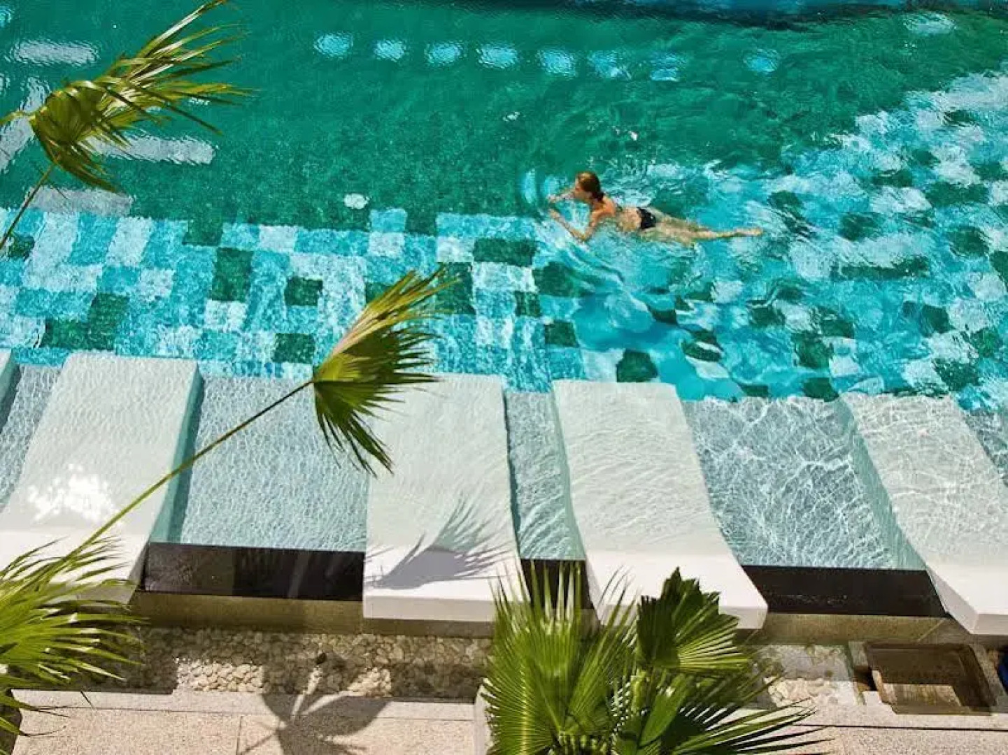 Busaba Suite @ OC Boutique