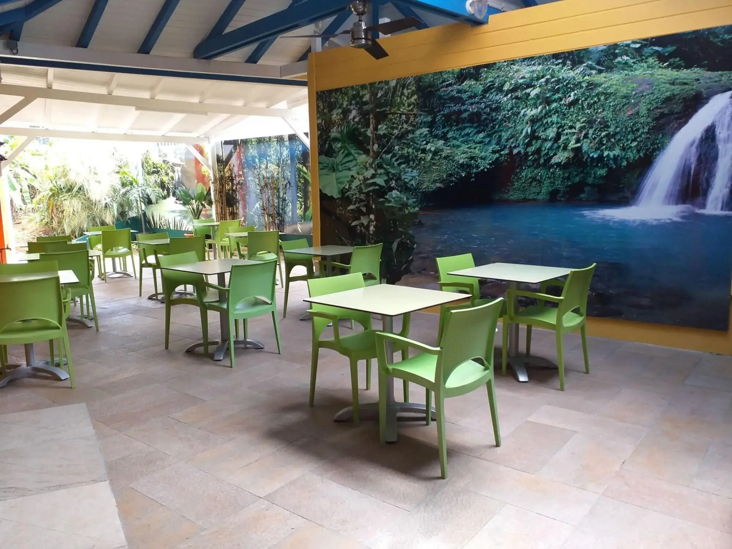 Karaibes Hotel & Residence