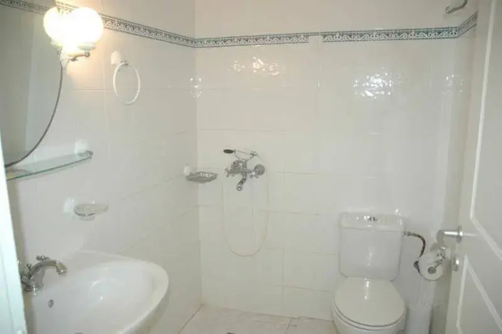 Tzannis Aglaia Pension