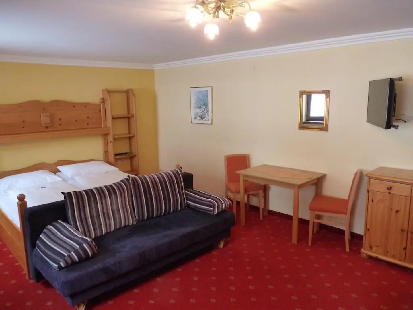 Hotel Zum Weissen Stein