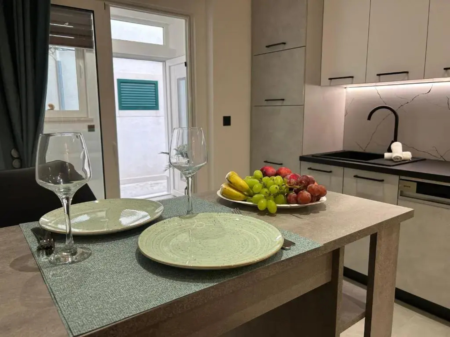 Center Apartments Regina