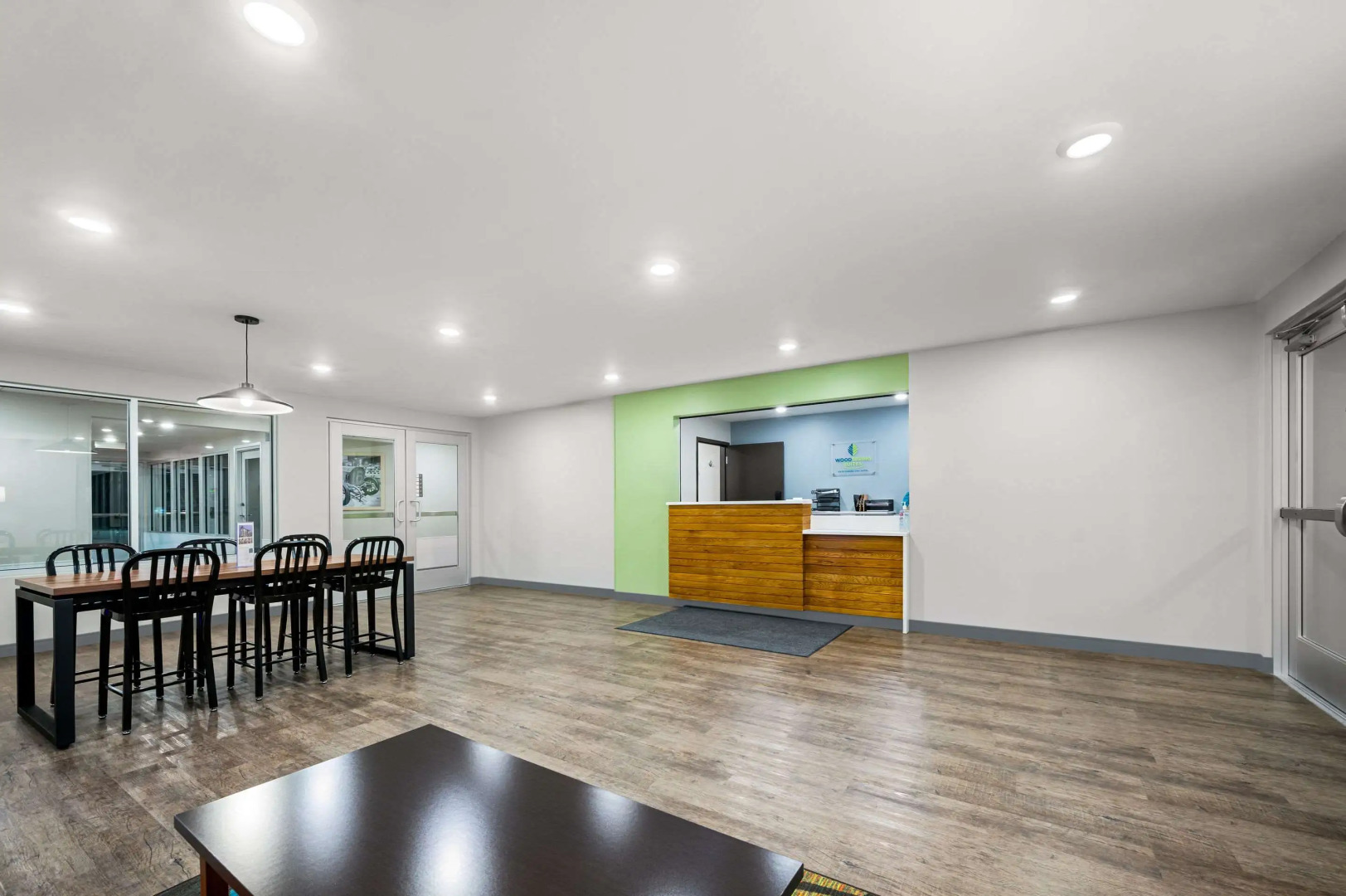 Woodspring Suites Dearborn - Detroit