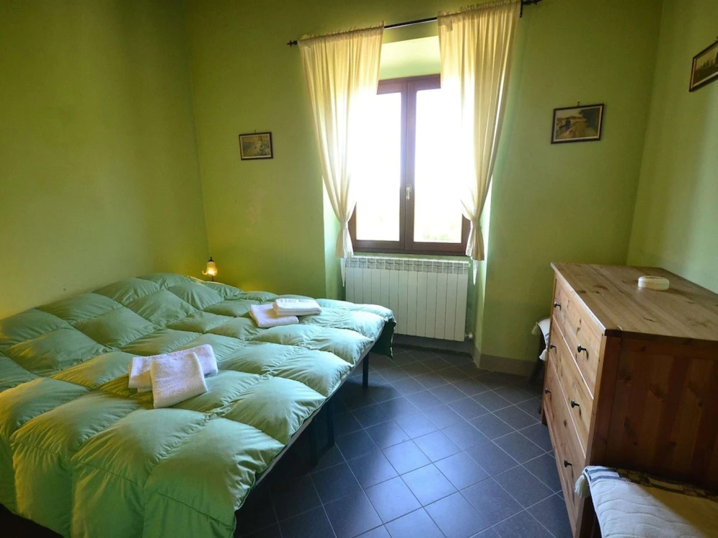 Scenic Apartment With Pool