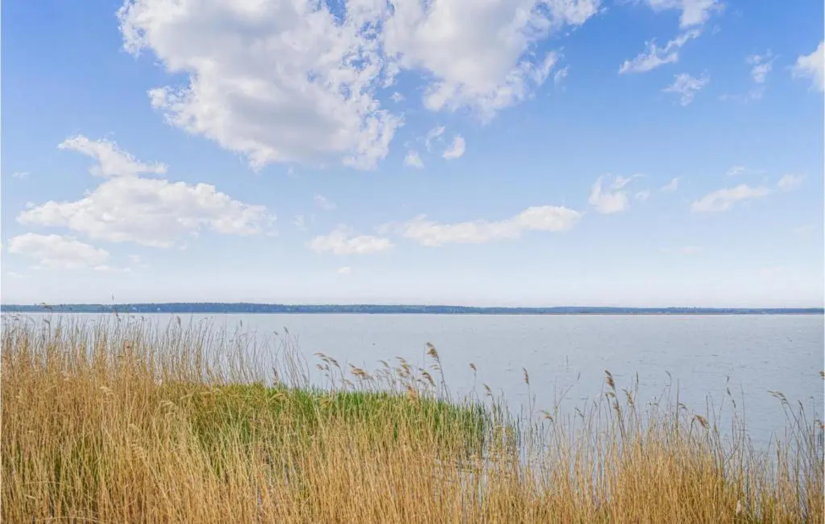 Nice Home in Nowe Warpno With 3 Bedrooms and Wifi