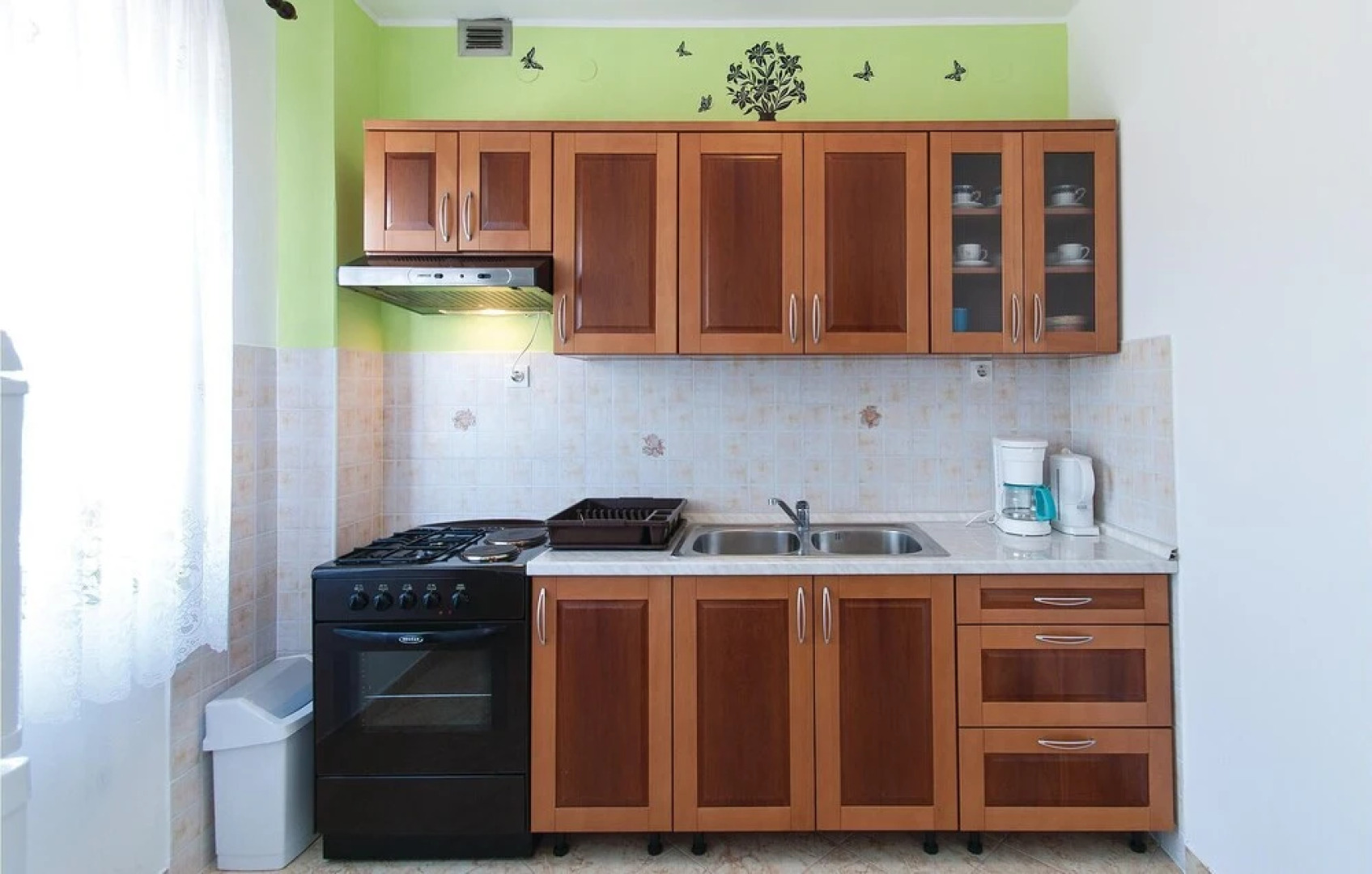 Beautiful Home in Divsici With Wifi and 1 Bedrooms