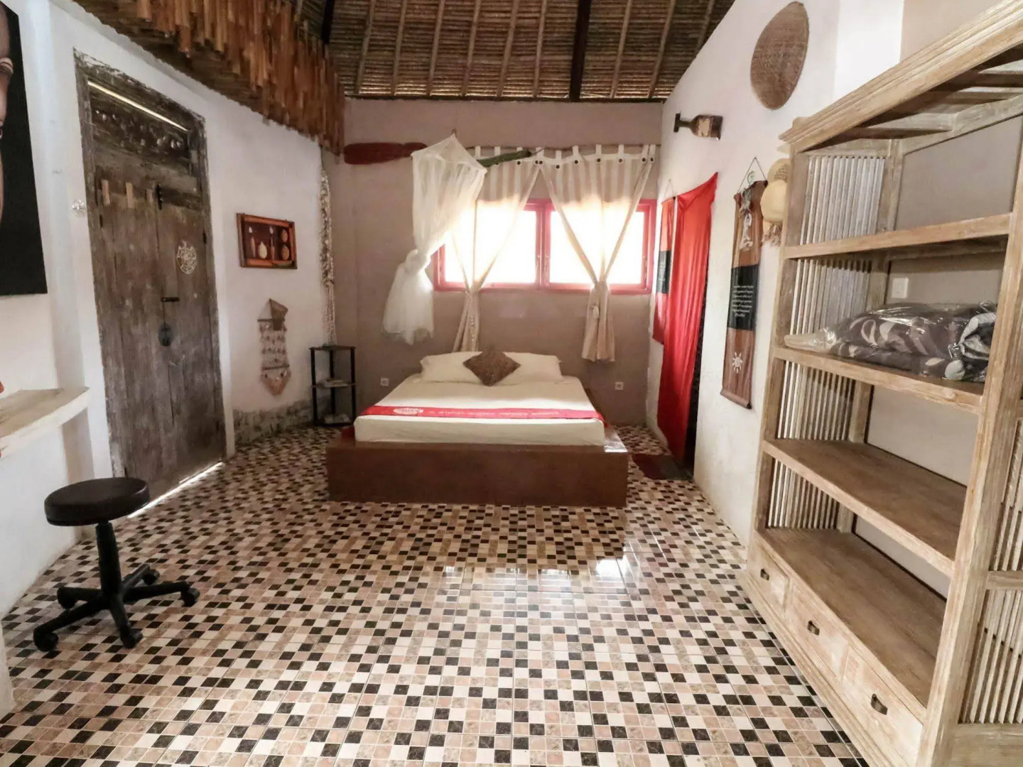 Nida Rooms Pantai Balangan Uluwatu at Rumah Warna