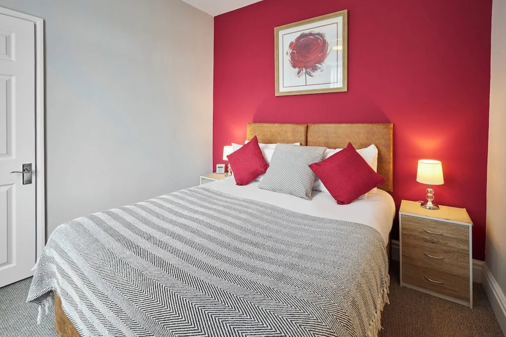 Host Stay Leaf Cottage