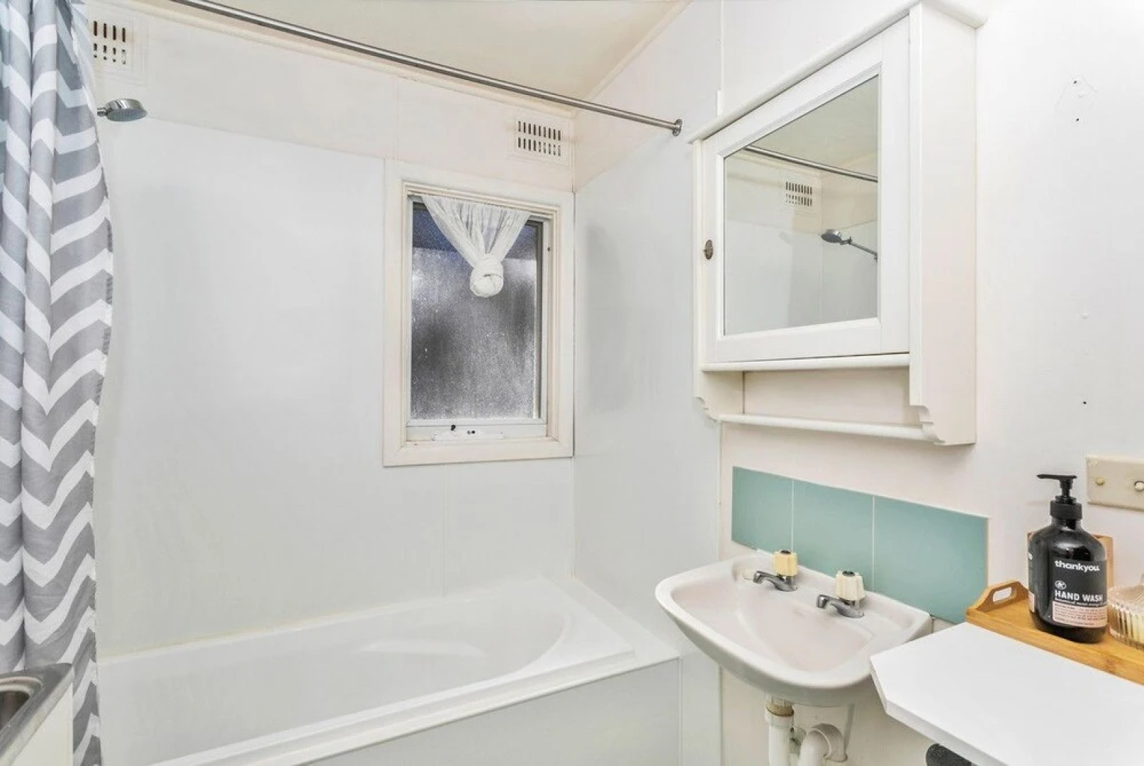 Mollymook Beach Cottage