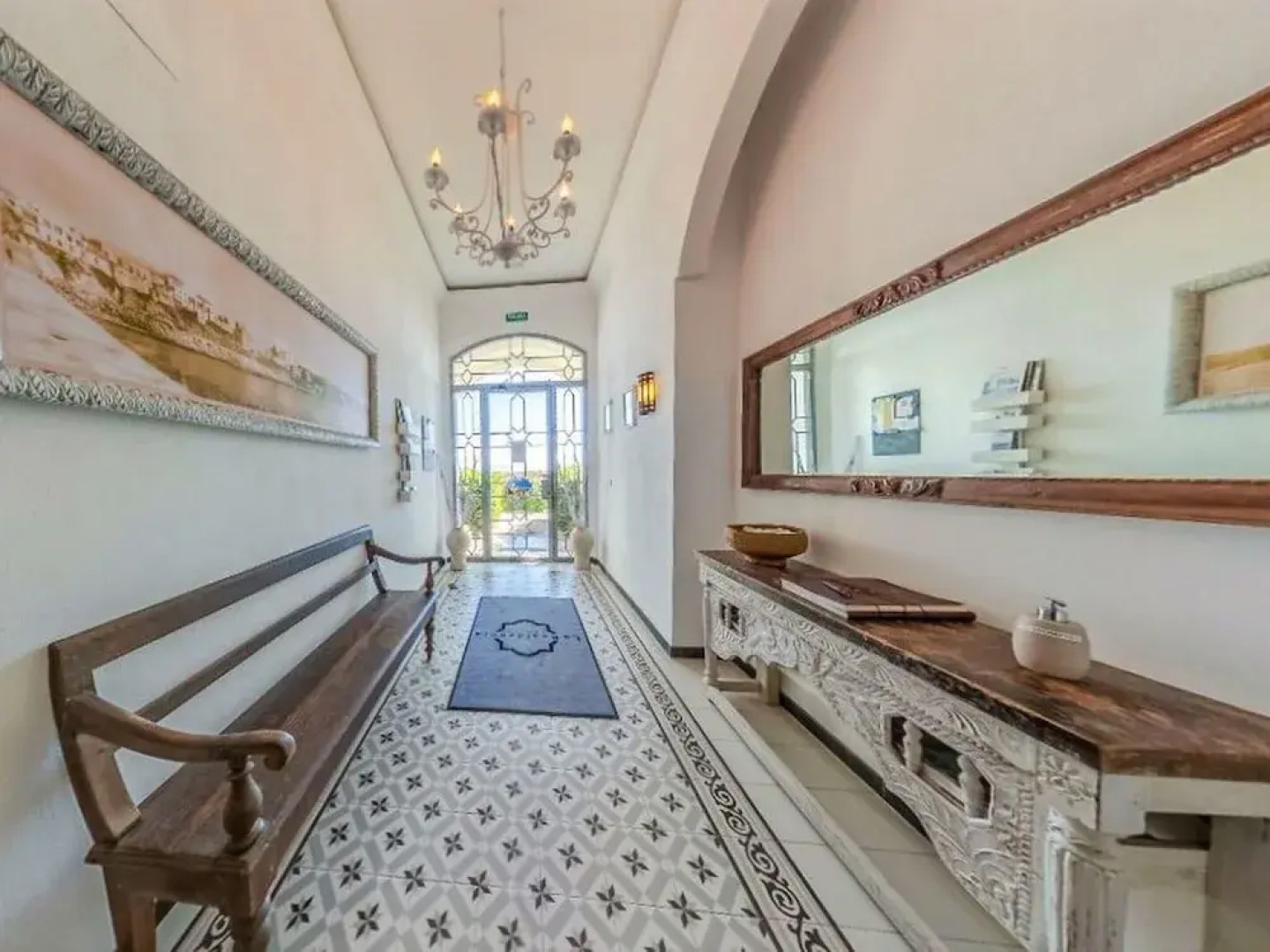 Belvilla by OYO Atico 00