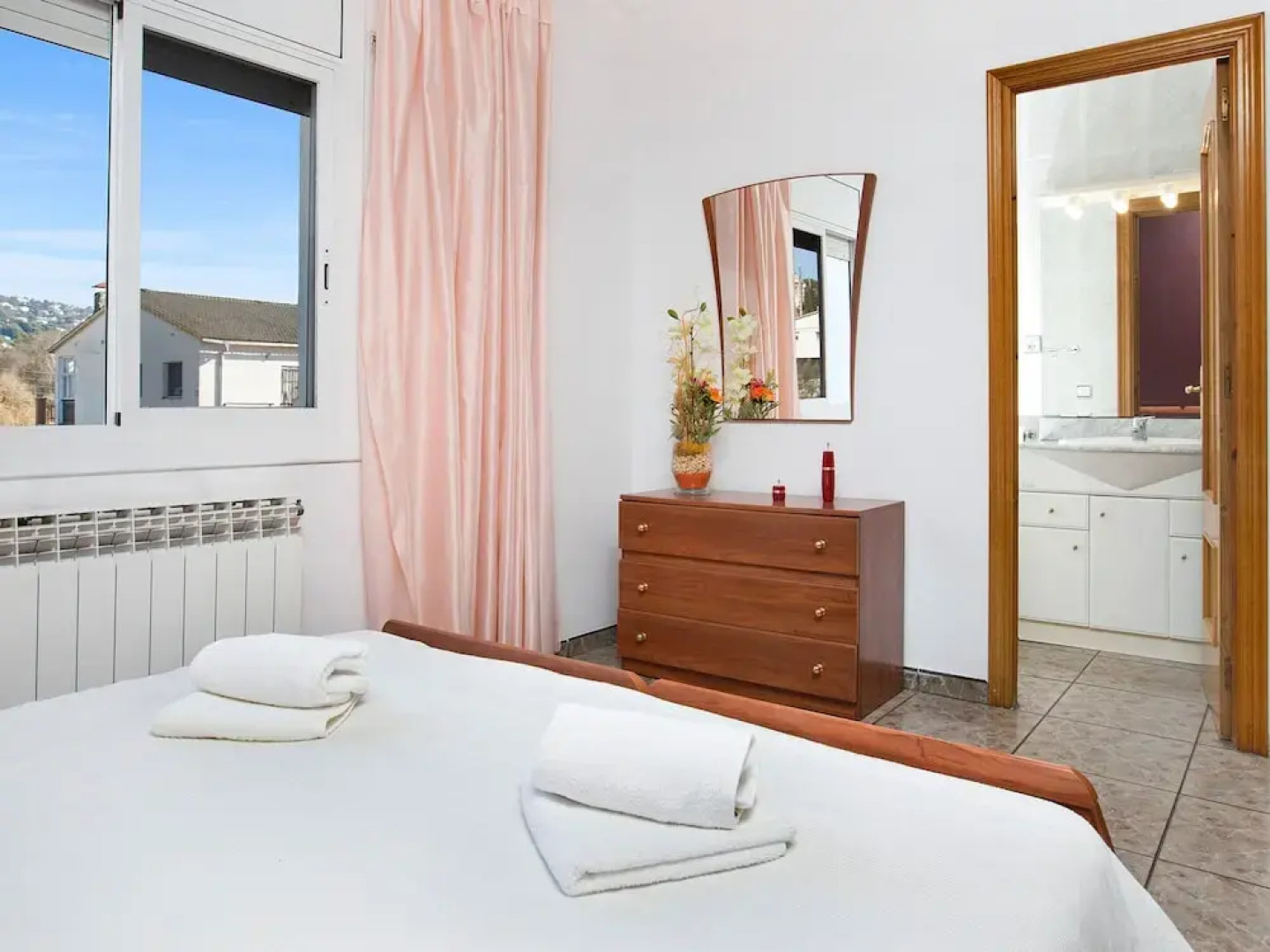 Belvilla by OYO Nona