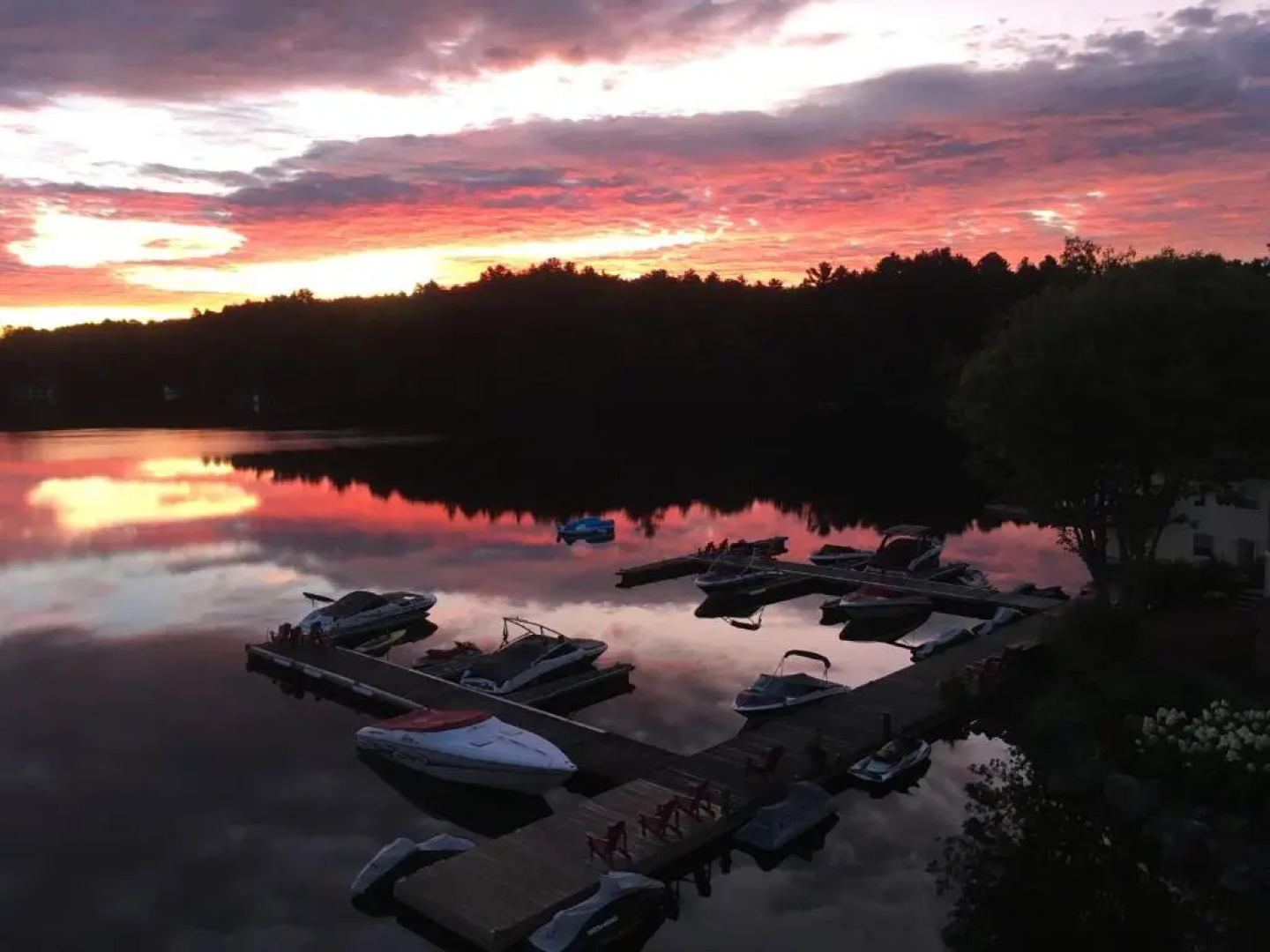 Muskoka Lakes Hotel and Resorts