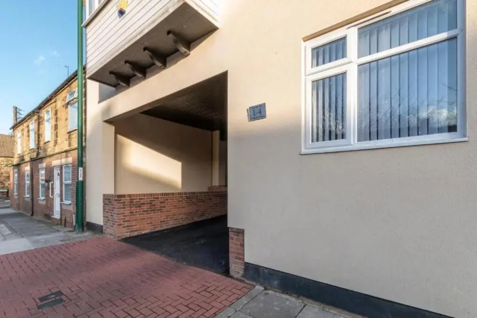 Jackson Court Apartments, Marske