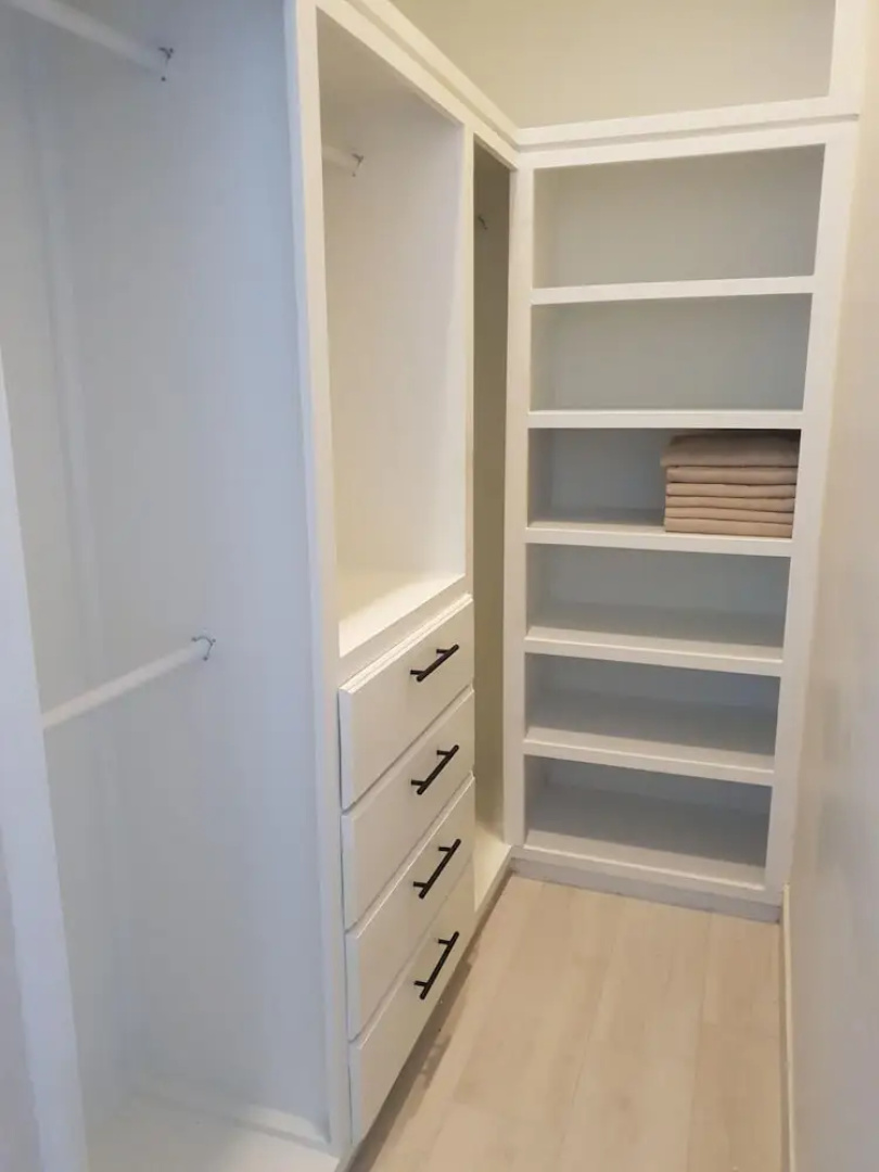 The Lane @ Rodney Bay is a newly renovated 3 bedroom house in the heart of Rodney Bay. 3 Home by RedAwning